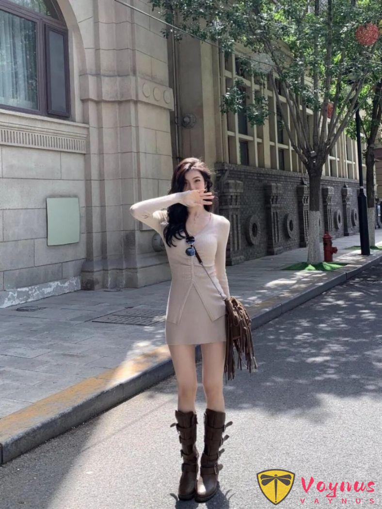 街頭小姐姐9個萬能拍法，拍出溫柔又知性，簡約就是高階