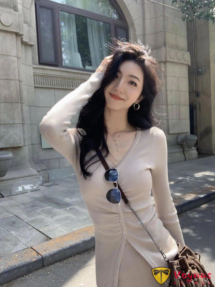 街頭小姐姐9個萬能拍法，拍出溫柔又知性，簡約就是高階
