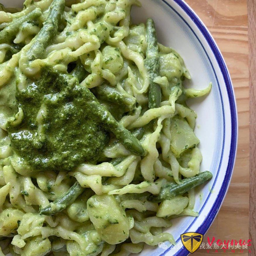 青酱是世界上最畅销的意大利酱料之一,但它至今仍没有具体的生产规范