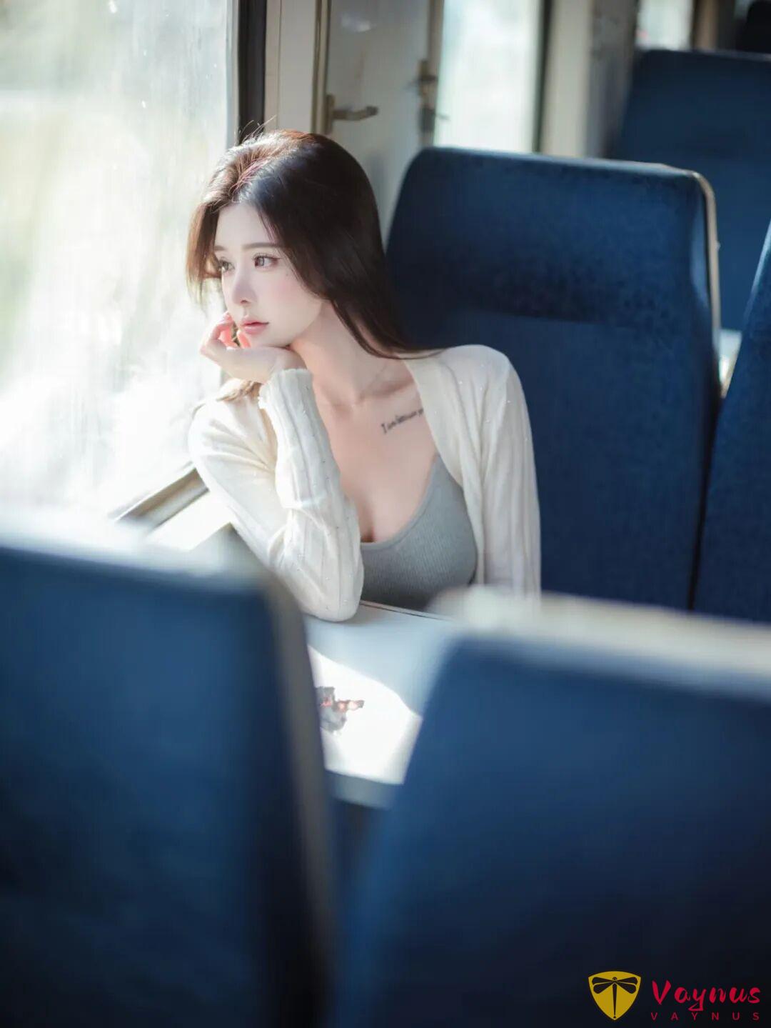 假期出行必看！9個火車車廂拍照技巧，隨手一拍都是旅途大片