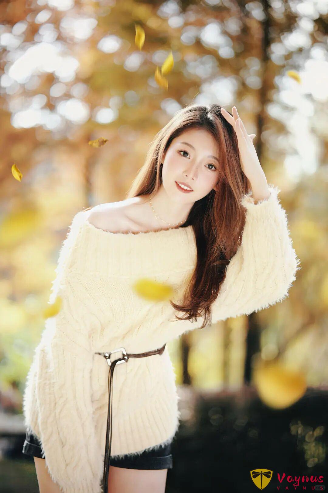 秋天这么拍真是太绝了！6个超出片的氛围感拍照技巧姿势！告别游客照！