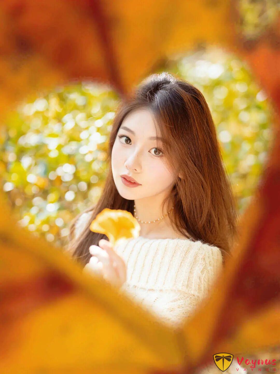 秋天这么拍真是太绝了！6个超出片的氛围感拍照技巧姿势！告别游客照！