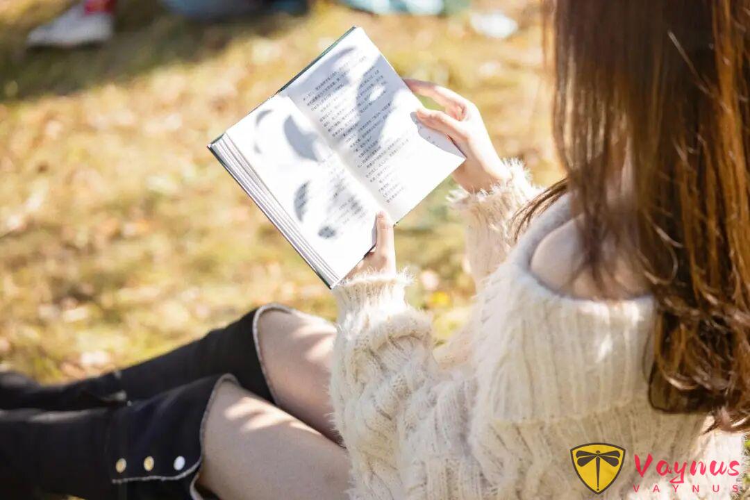 秋天这么拍真是太绝了！6个超出片的氛围感拍照技巧姿势！告别游客照！