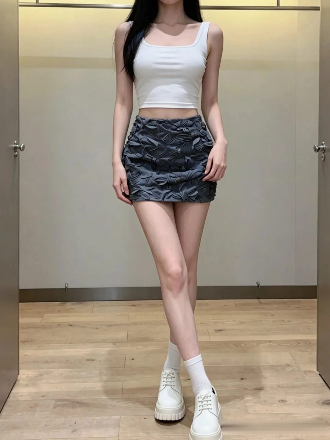 告别基础款：7条有设计感的短裙和它们各自的搭配思路