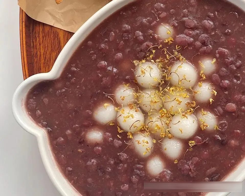 桂花红豆小圆子：三伏天的一碗清甜糖水
