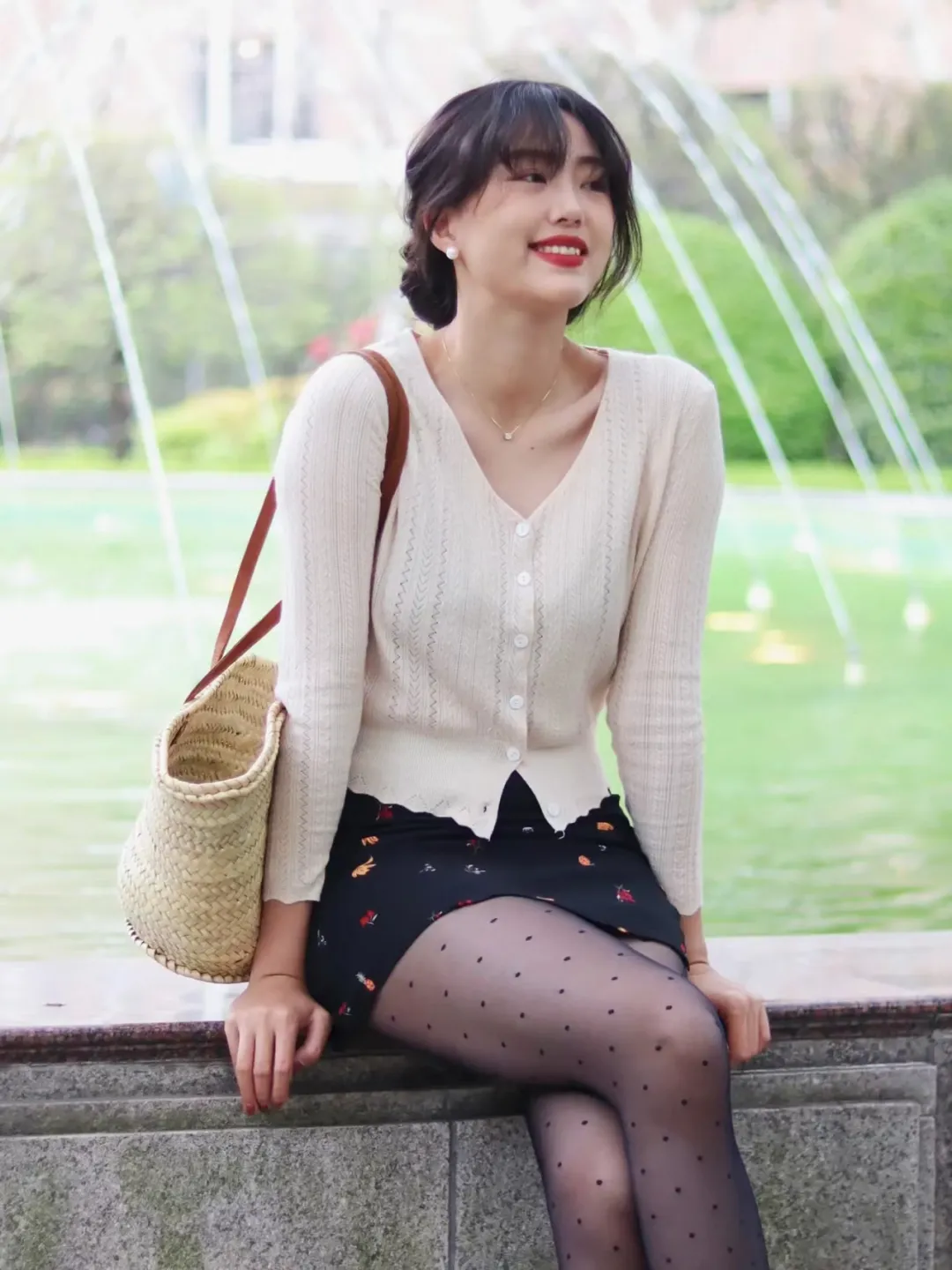 丝袜穿一天为什么会有味道？成因和4个日常处理办法