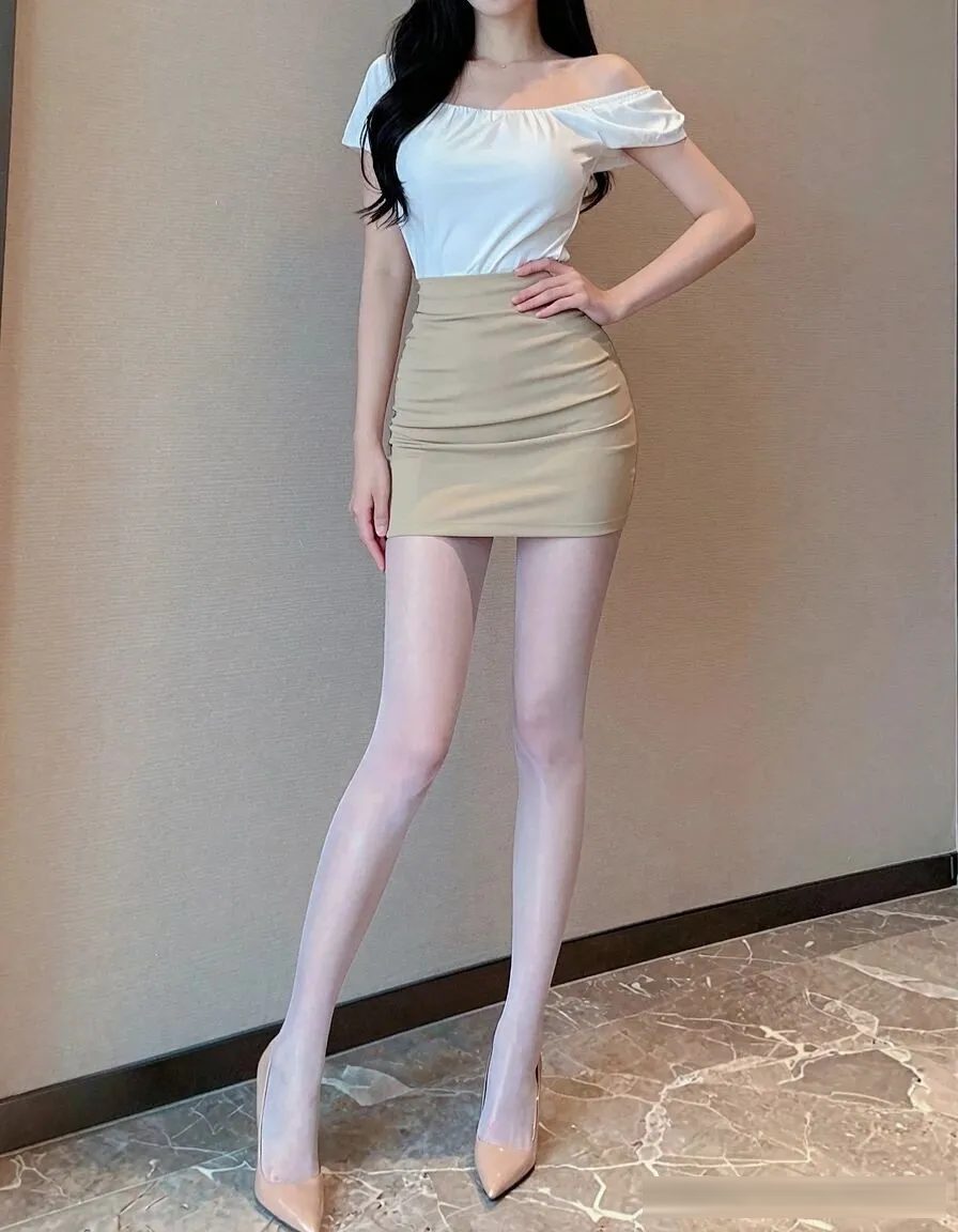 一字肩上衣怎么搭最好看？下装选择和配色的两个关键