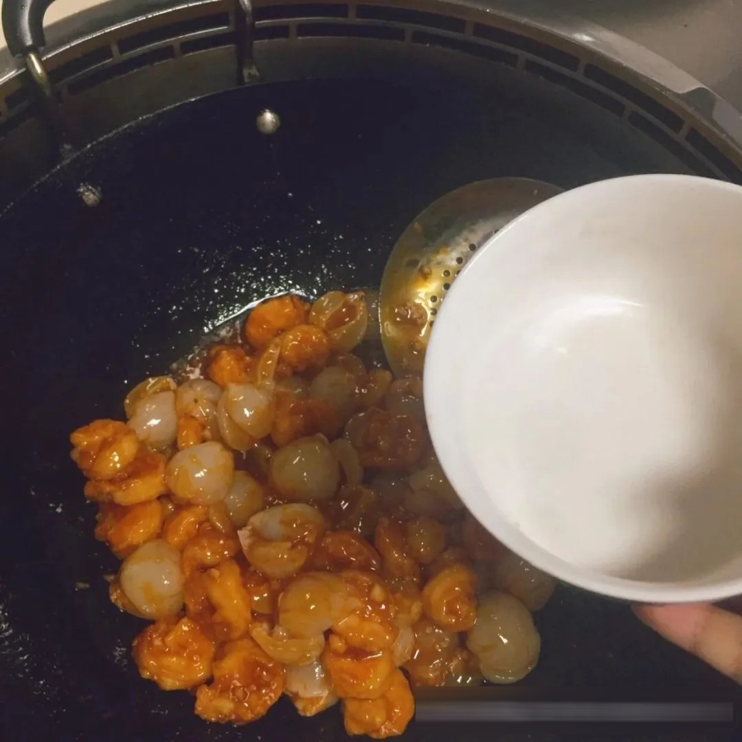 荔枝虾仁：酸甜不辣的夏日家常菜，孩子也爱吃